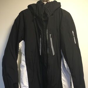 Helly Hansen Men’s XXL Recco winter coat.